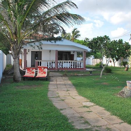 Beach House Mirissa Quarto foto