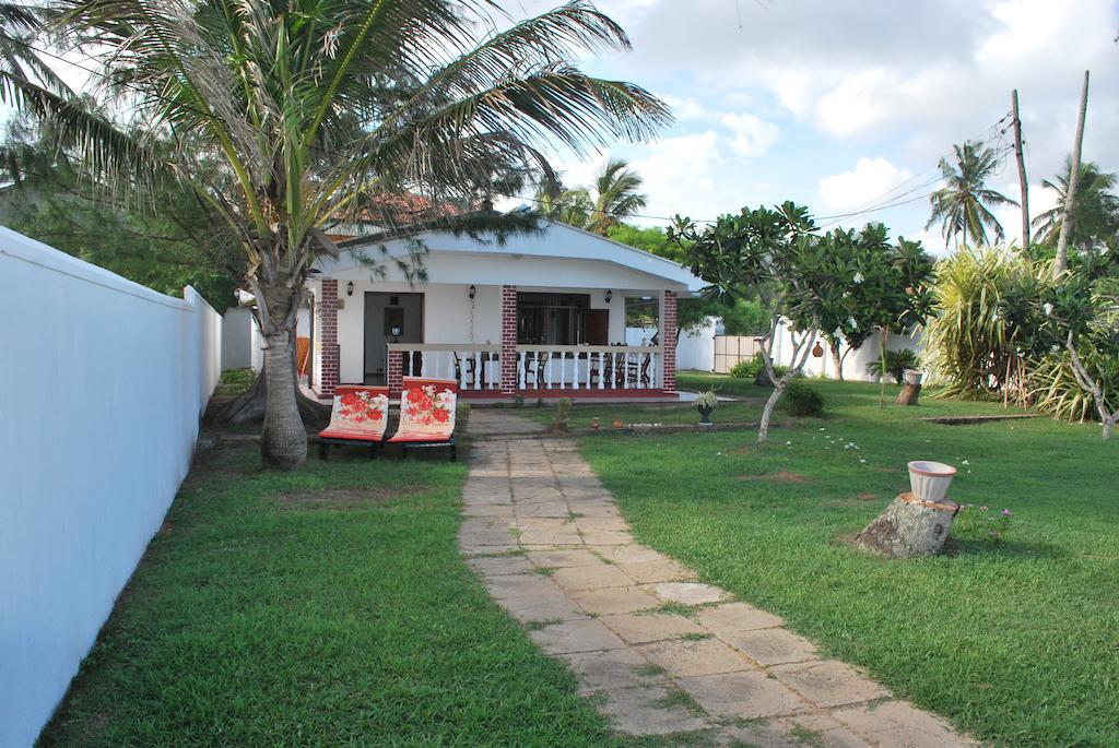 Beach House Mirissa Quarto foto