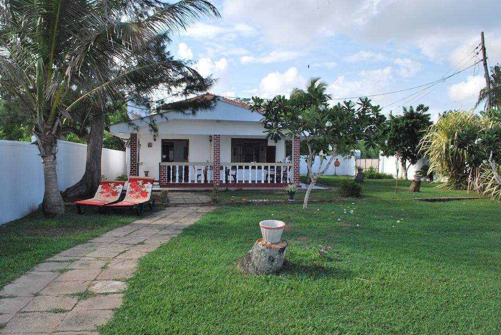 Beach House Mirissa Quarto foto