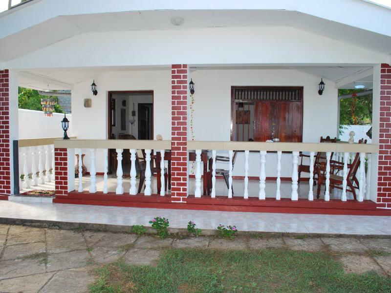 Beach House Mirissa Exterior foto