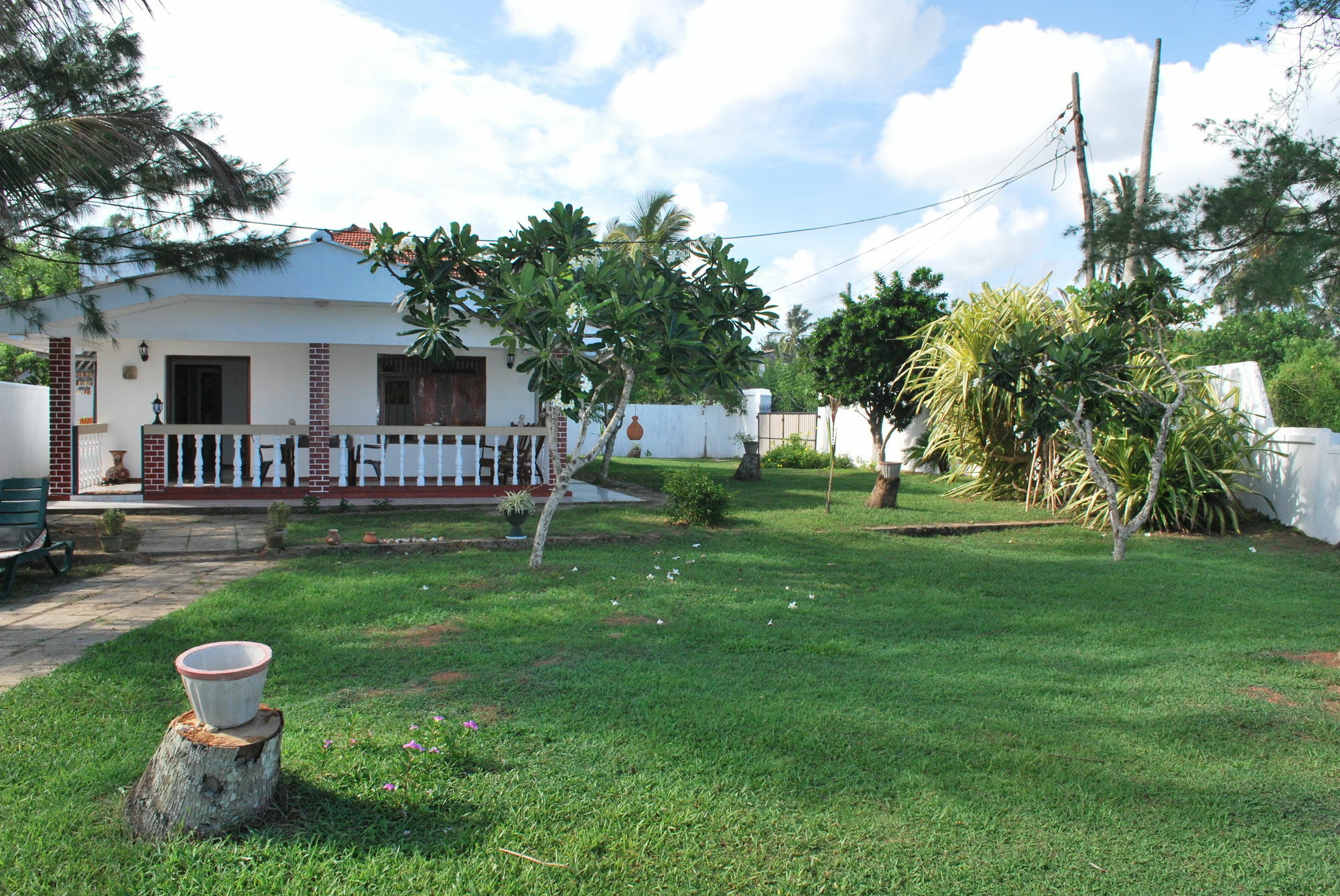 Beach House Mirissa Exterior foto